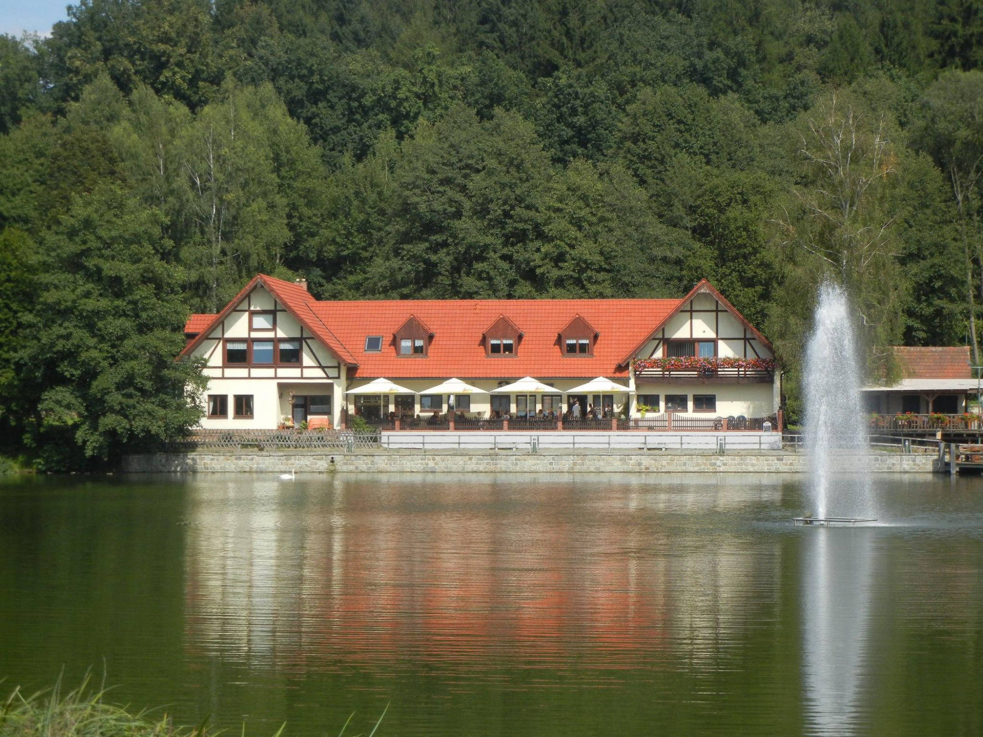 AKTIVITY V OKOLÍ PENZIONU BALATON ROŽANY ŠLUKNOV SOHLAND