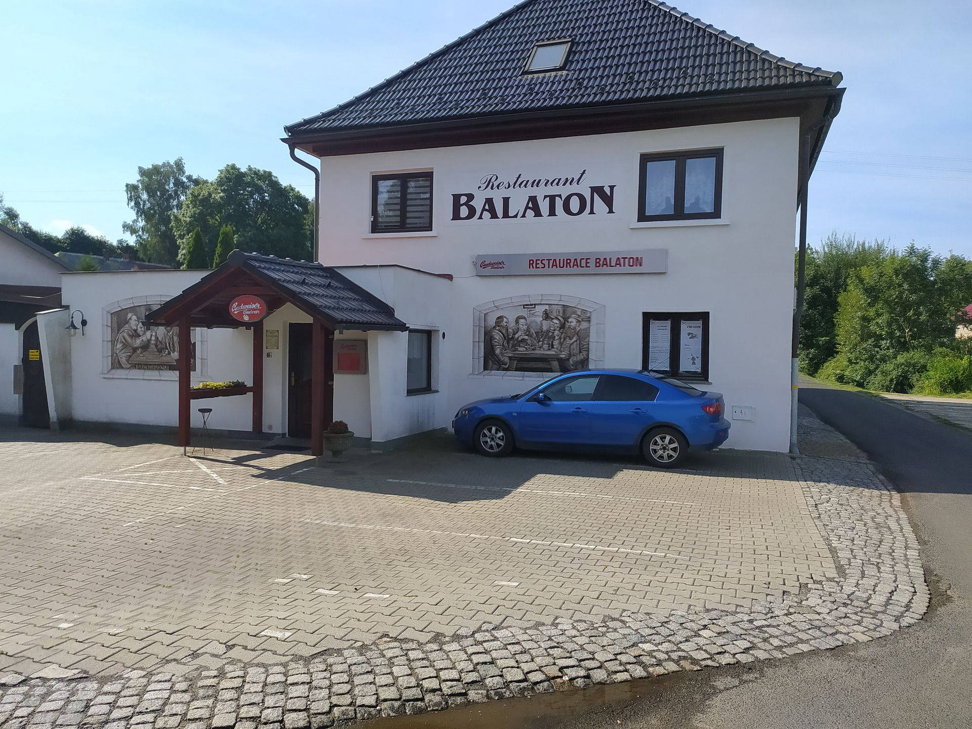 Außenansicht des Restaurants Balaton Rožany Šluknov