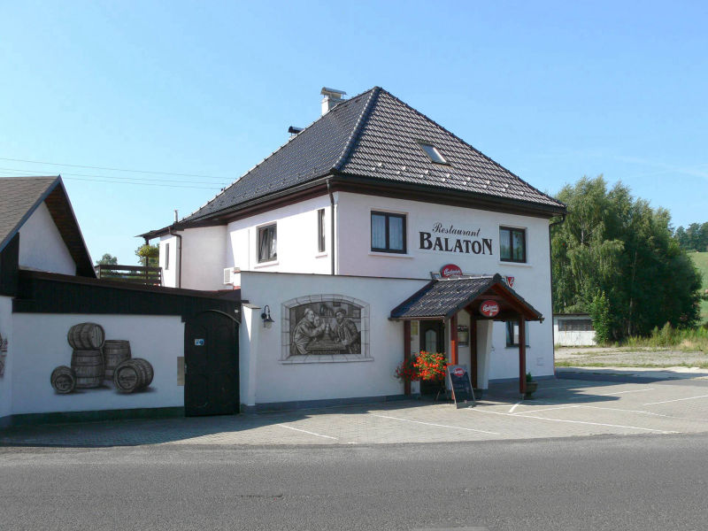 Exteriér restaurace Balaton Rožany Šluknov